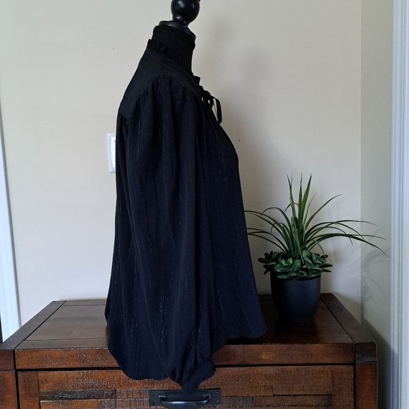 DKNY Women's Lurex Blouse Black Long Sleeve Ruffle Top Medium NWOT - Picture 2 of 12